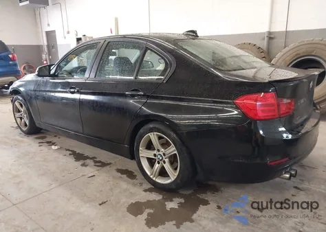 2014 BMW 328I xDrive z USA, uszkodzony, nr VIN WBA3B5G57ENS07112